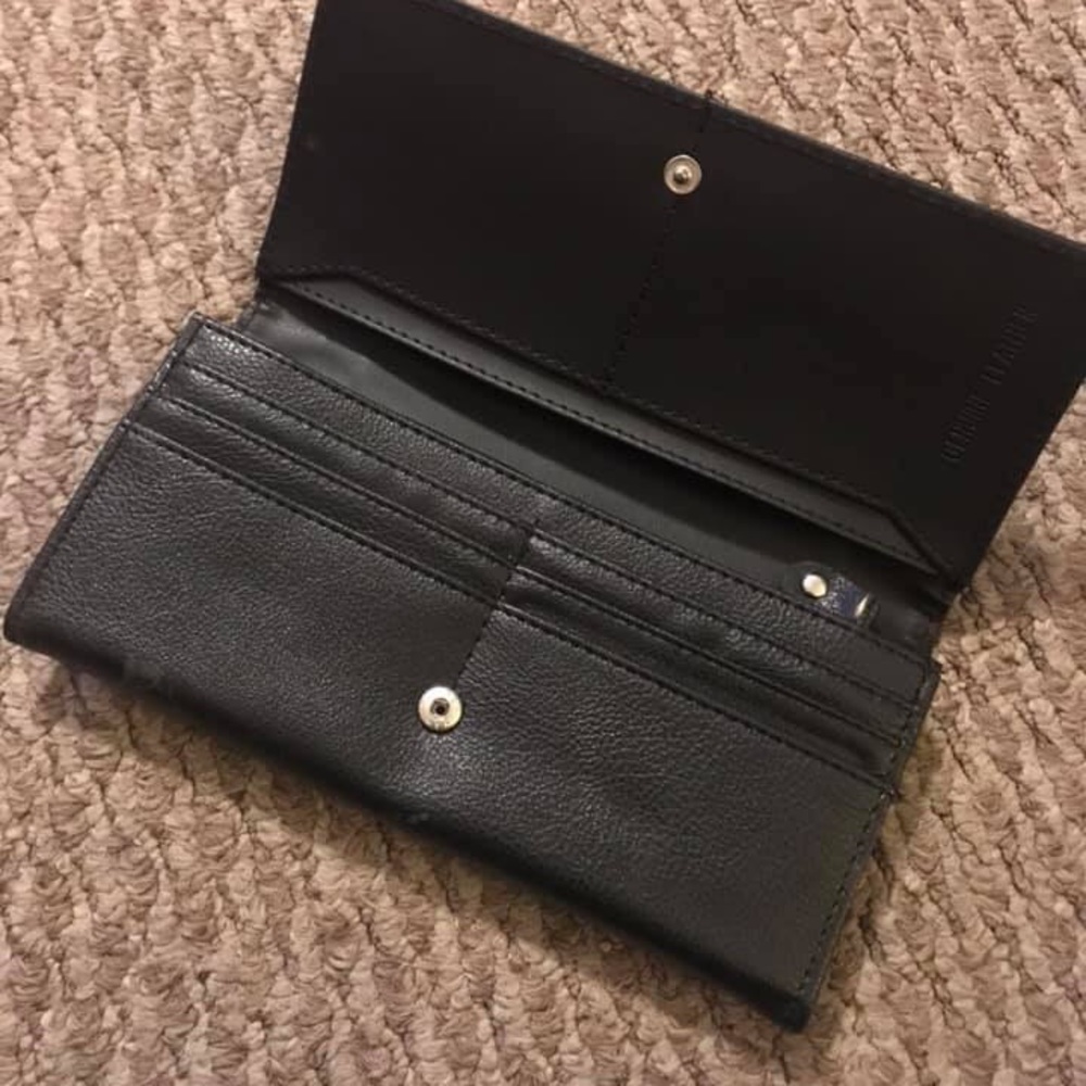 Wallet - Picture 2 of 2